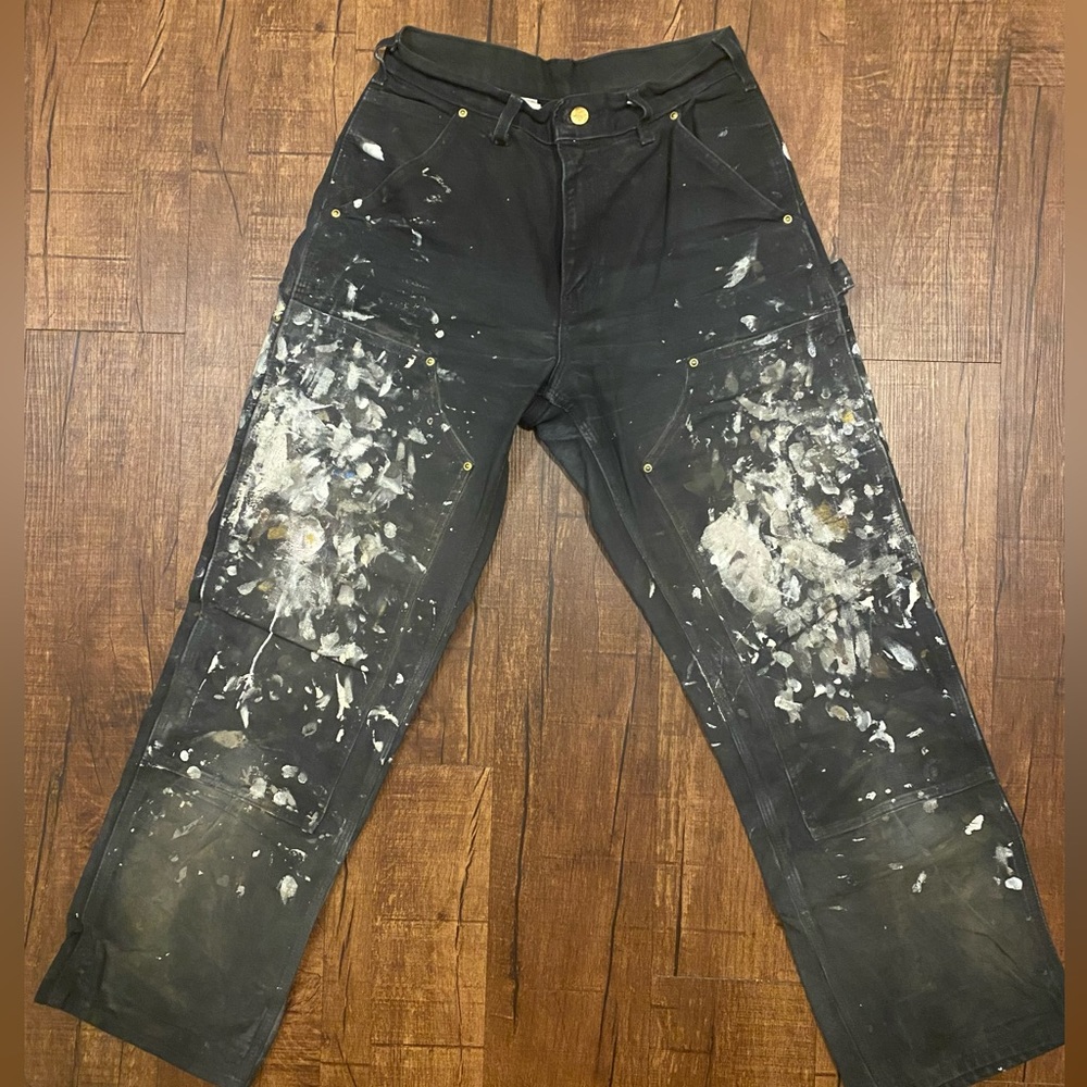Distressed Carhartt Double Knees